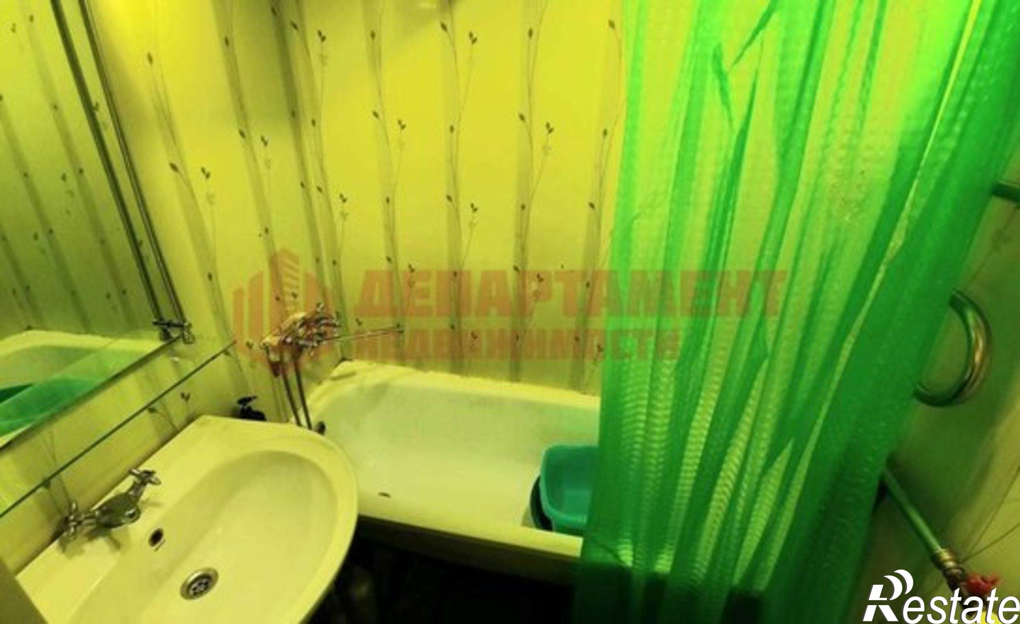 Купить квартиру за 5 200 000 рублей на Астрахань, улица Куликова, 40