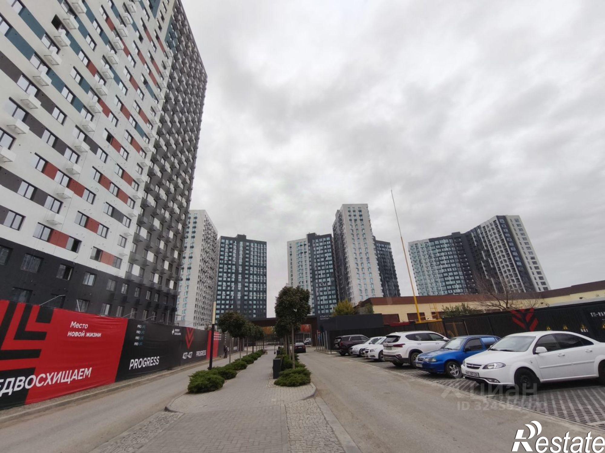 Купить квартиру за 5 100 000 рублей на Астрахань, Кировский