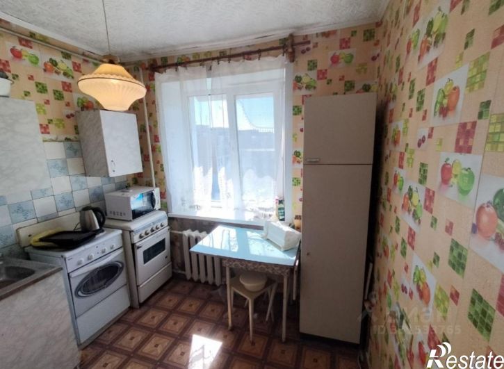3-комн квартира ул Стогова, 4,  д. 4