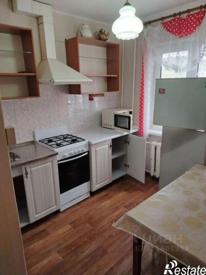 1-комн квартира Астрахань, улица Савушкина, 14