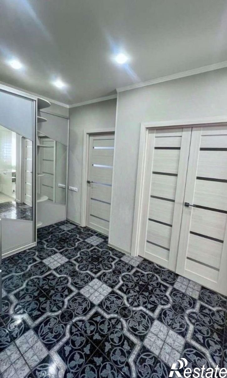 2-комн квартира улица Куликова,дом 63