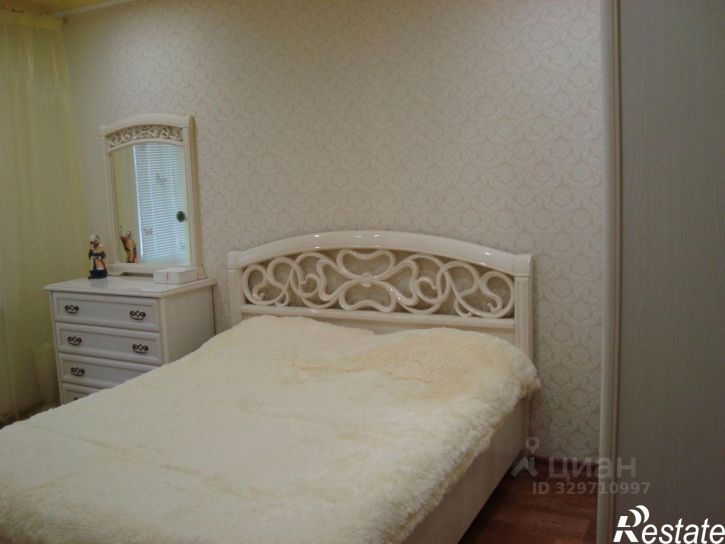 3-комн квартира Астрахань, Украинская улица, 21