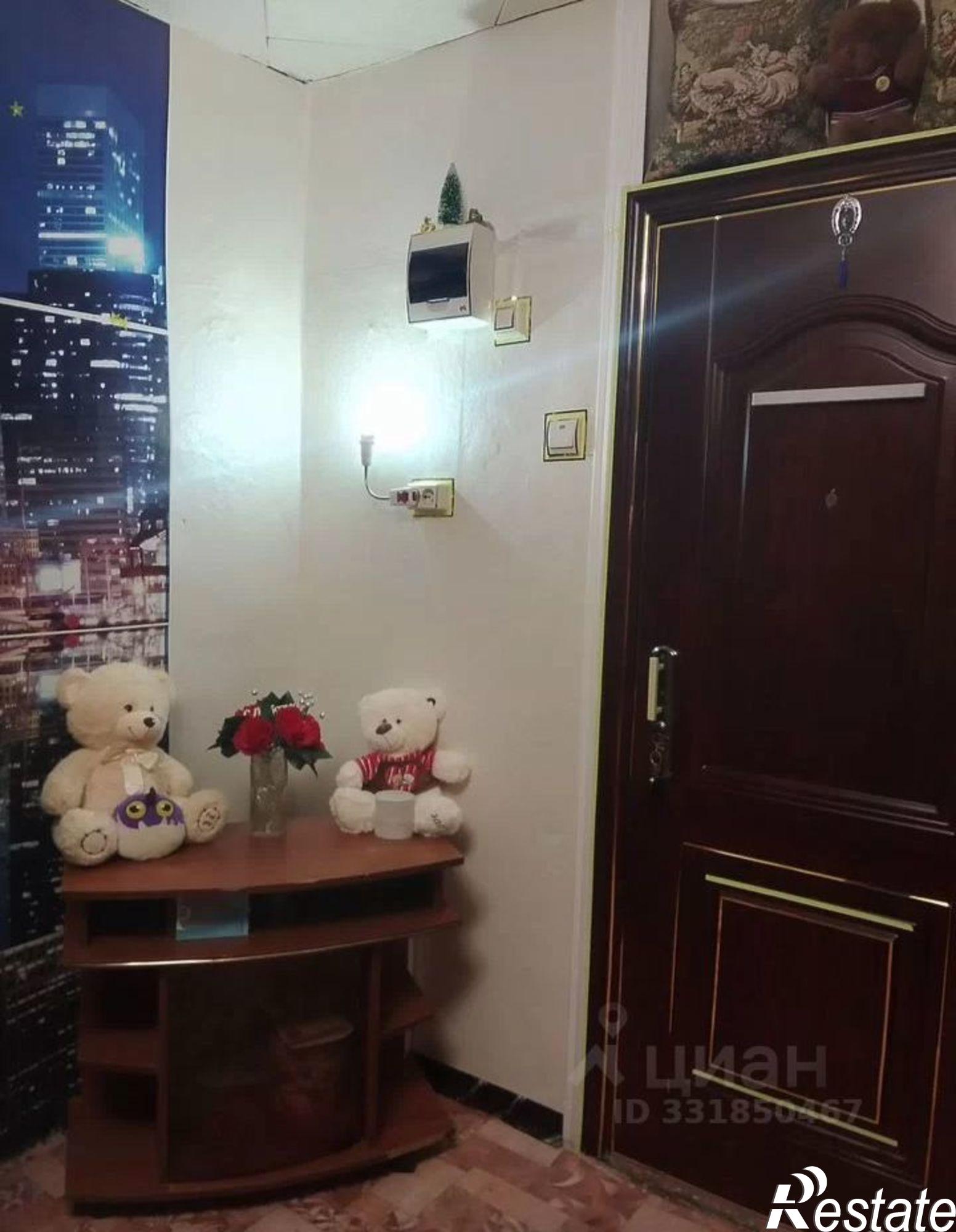 Купить комнату за 400 000 рублей на Нариманов
