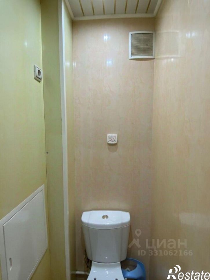 2-комн квартира Астрахань г., Ленинский