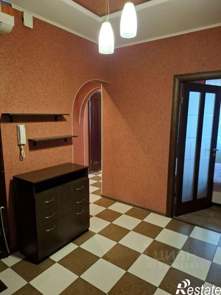 3-комн квартира Астрахань, улица Бориса Алексеева, 36к1