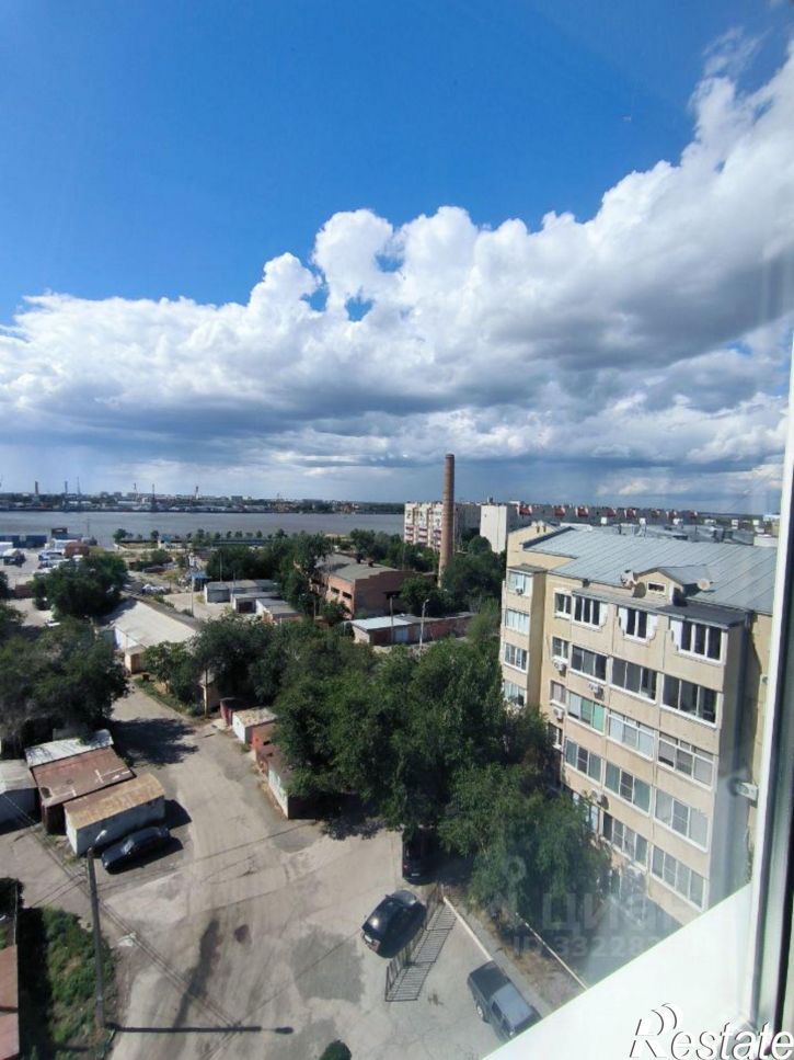 1-комн квартира Астрахань, улица Сен-Симона, 48к1