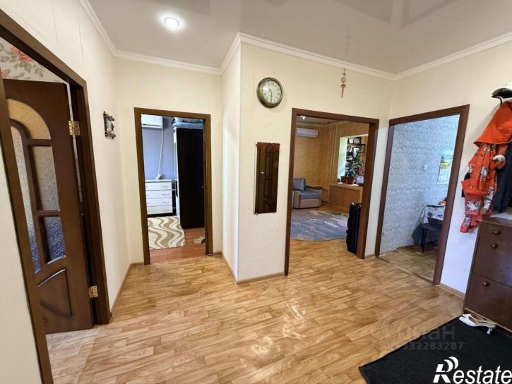 3-комн квартира Астрахань г., Советский