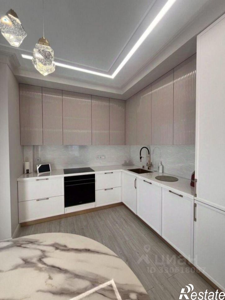 2-комн квартира Астрахань г., Советский