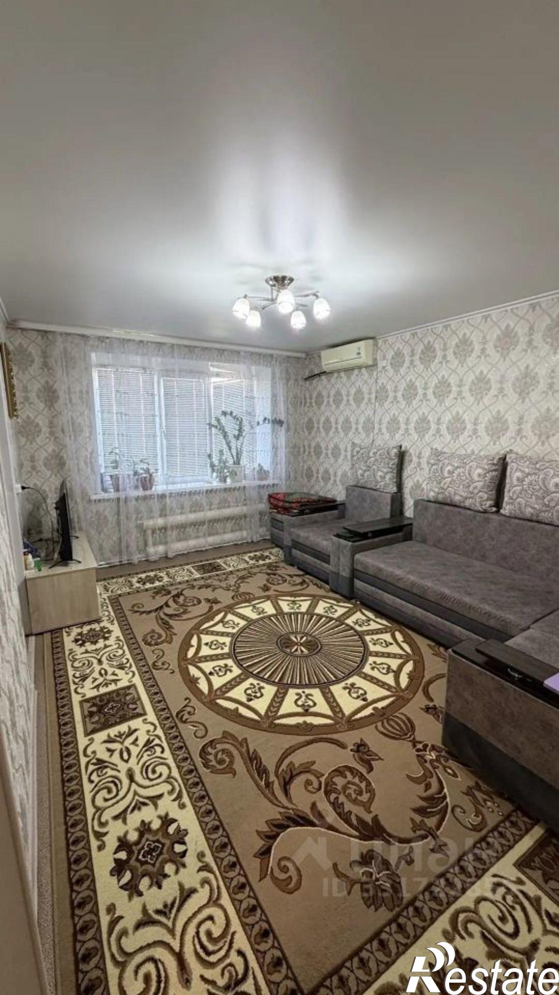 Купить квартиру за 2 300 000 рублей на Харабалинский район, 8-й кв-л, д.4
