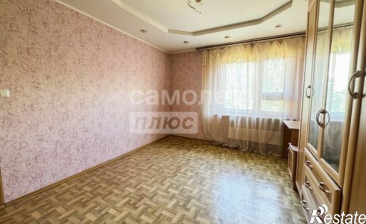 4-комн квартира Астрахань, Профсоюзная улица, 8к2