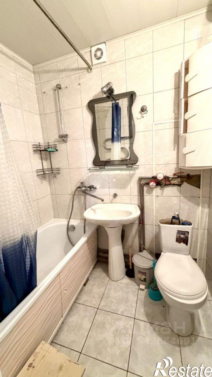 2-комн квартира Астрахань, улица Ботвина, 18