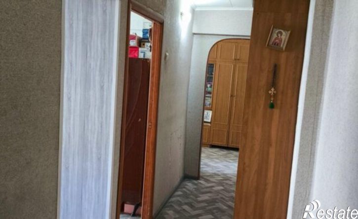 3-комн квартира Астрахань, Звёздная улица, 3