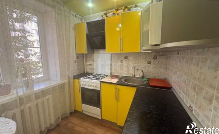 3-комн квартира Астрахань, Каунасская улица, 49