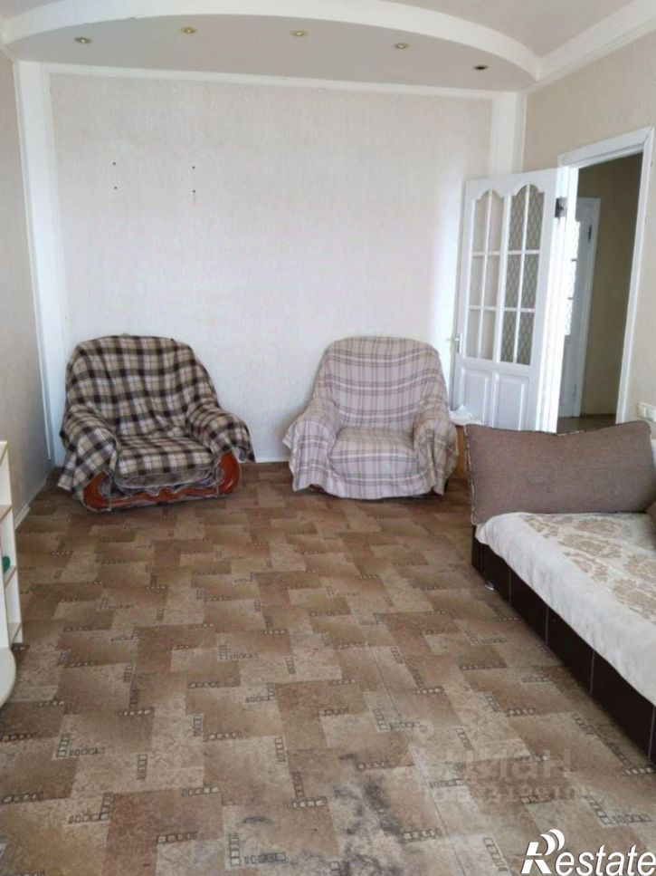 3-комн квартира Астрахань, улица Генерала Герасименко, 2