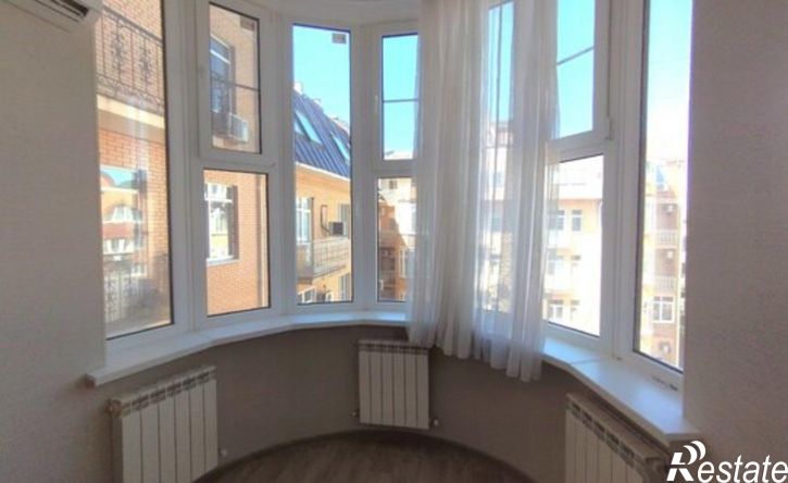 2-комн квартира Астрахань, улица Хлебникова, 9