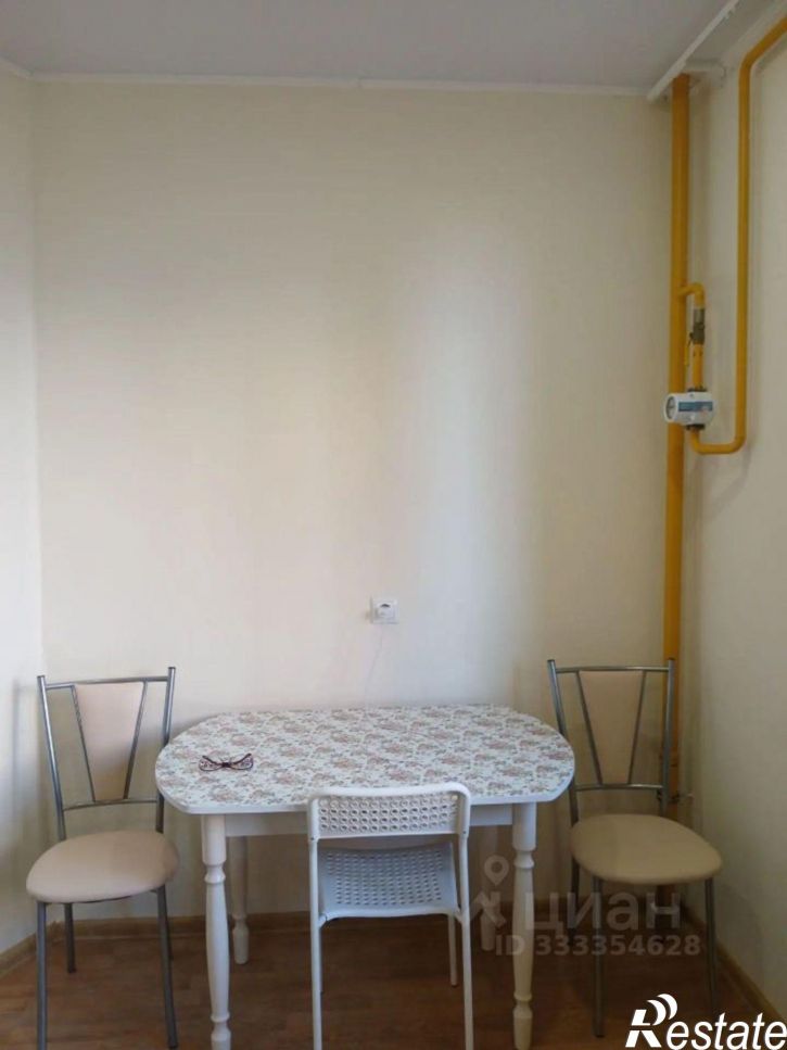 2-комн квартира Астрахань, улица Савушкина, 6к7