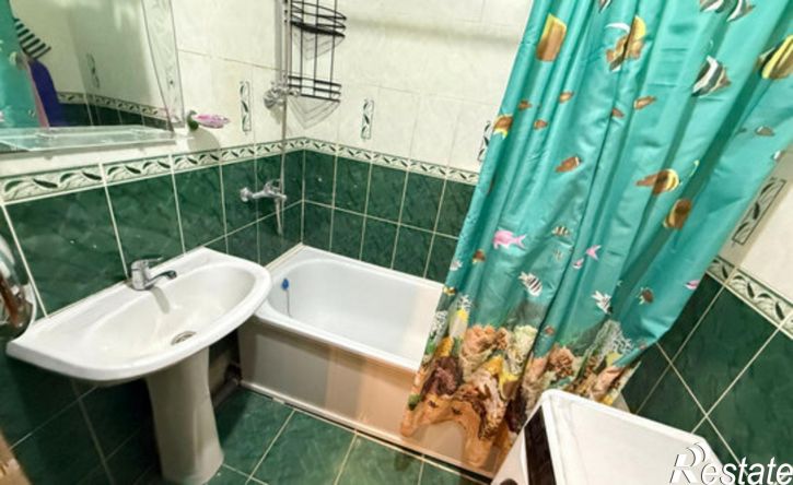 3-комн квартира Астрахань, Кубанская улица, 19к1