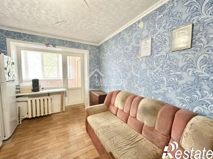 4-комн квартира улица Бахчиванджи, 15,  д. 15