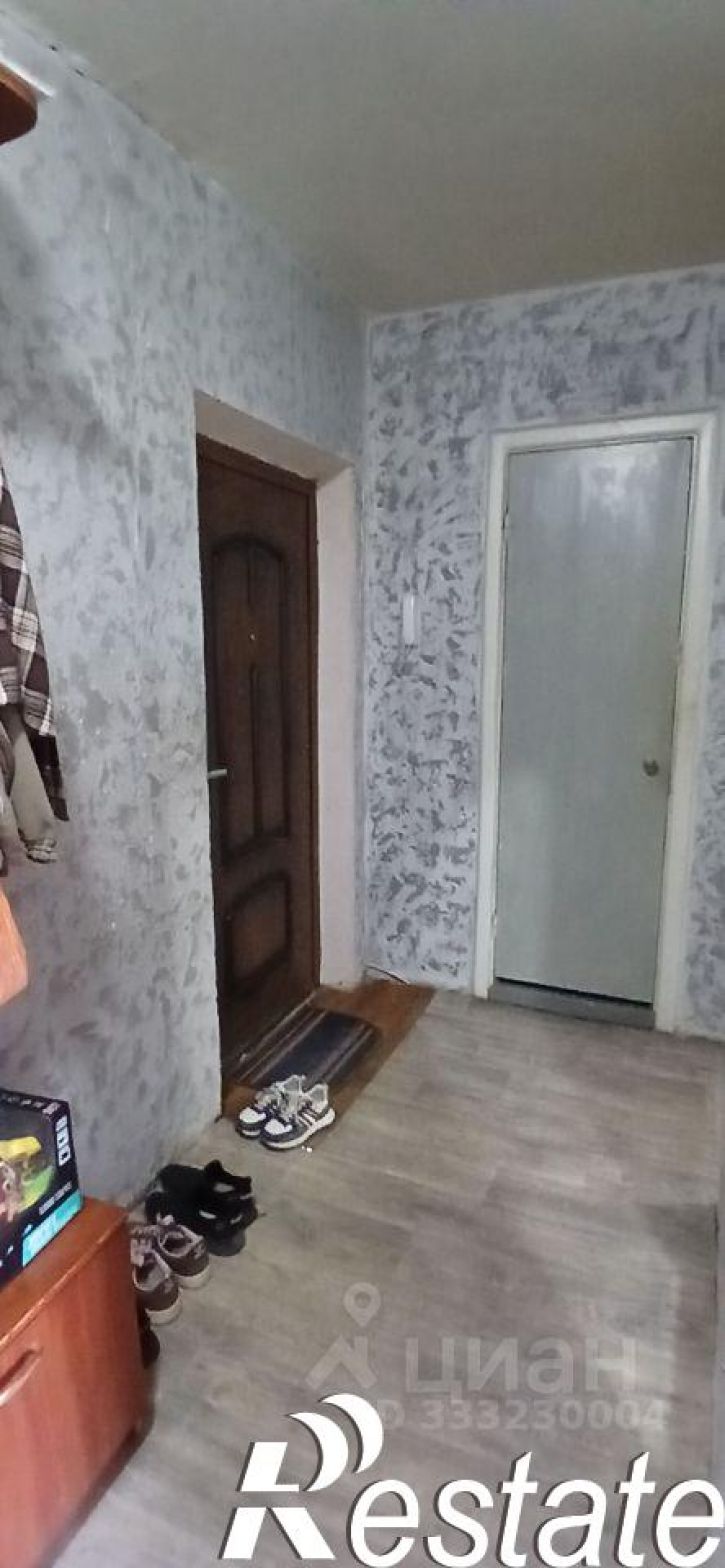 2-комн квартира Ахтубинский р-н, 1-й мкр, 8